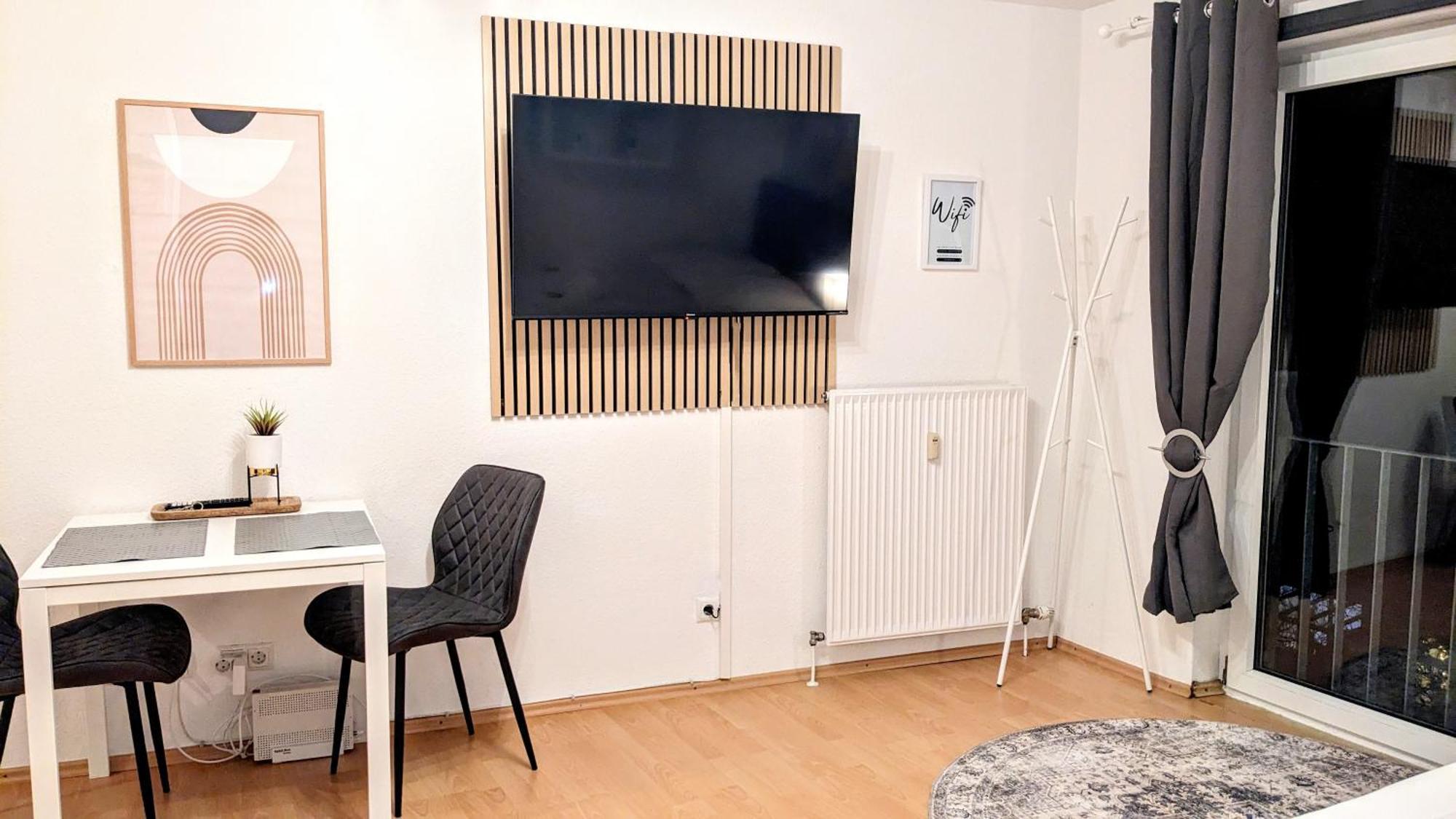 Andriss - Study & Work Apartments - Wifi - Kitchen Кайзерслаутерн Екстер'єр фото