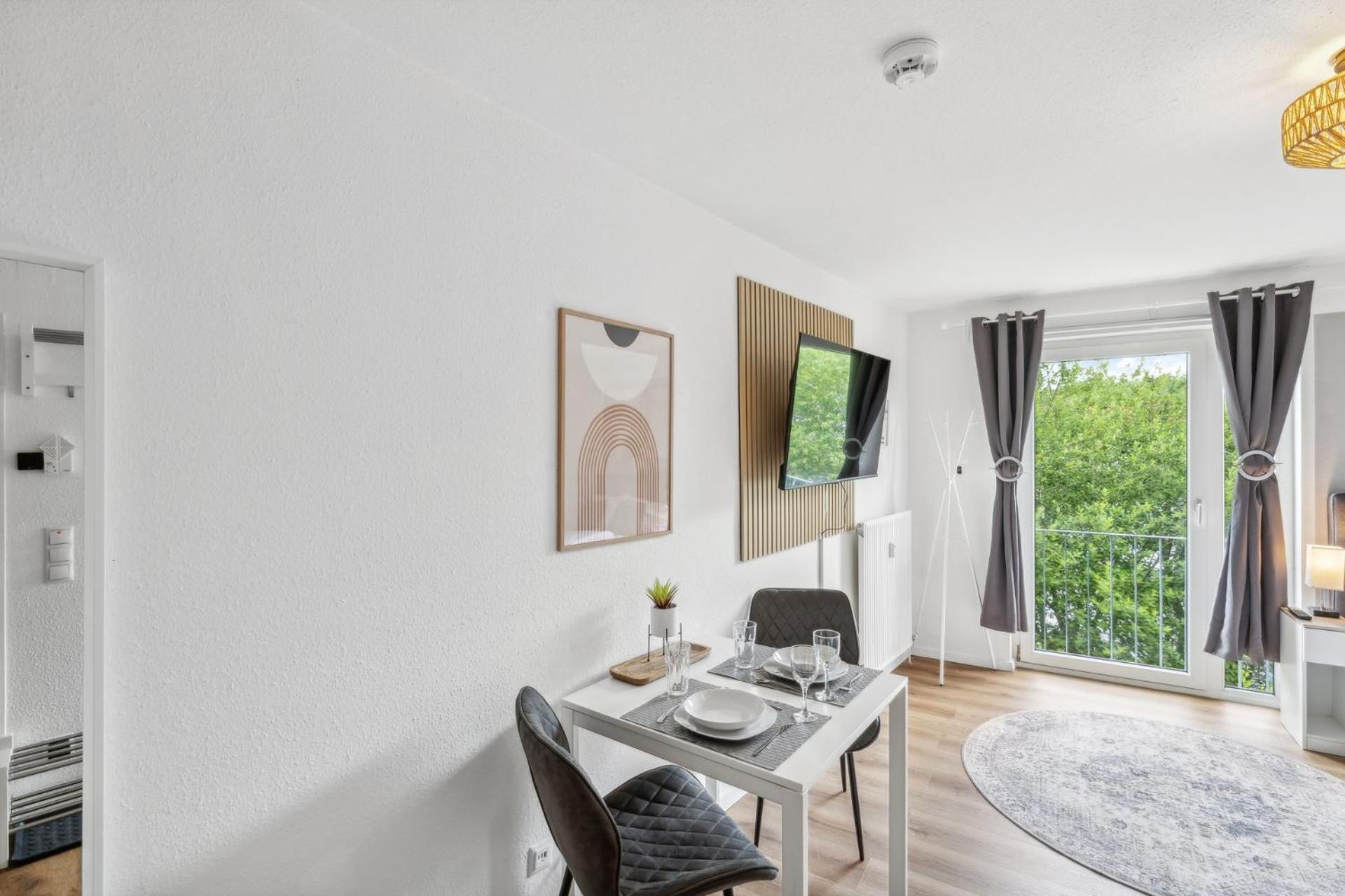 Andriss - Study & Work Apartments - Wifi - Kitchen Кайзерслаутерн Екстер'єр фото